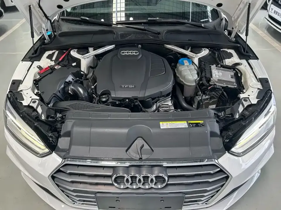 Audi A5 (Import)