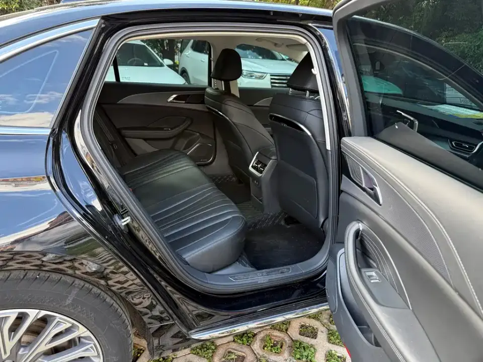Hongqi Hongqi H5