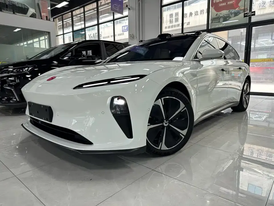 Nio ET5T