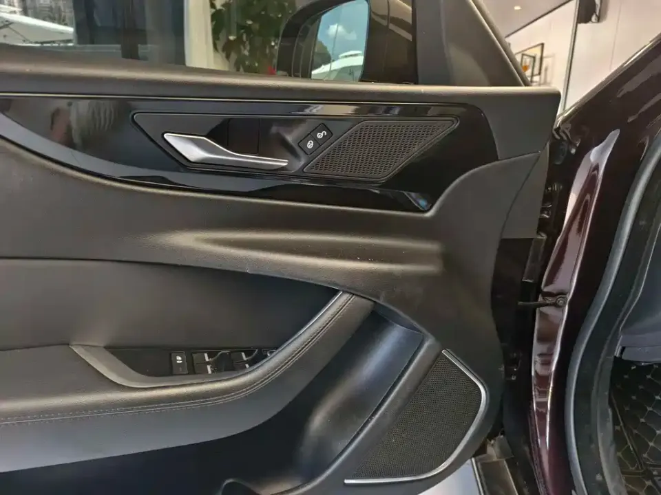Jaguar XEL