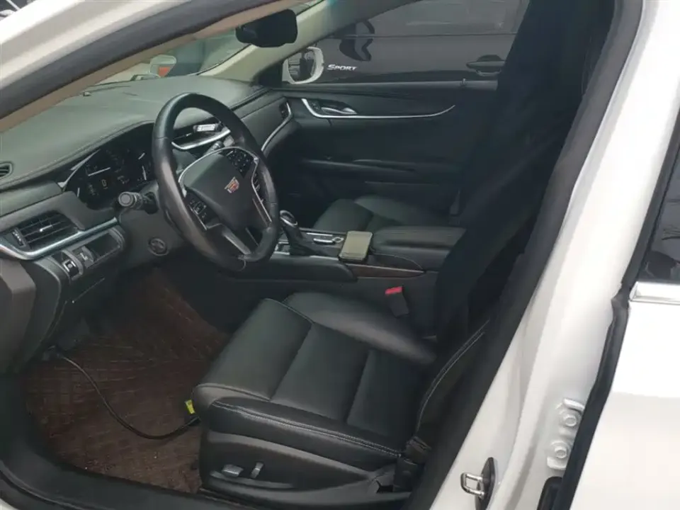 Cadillac XTS
