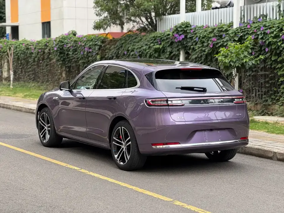 AITO AITO M5