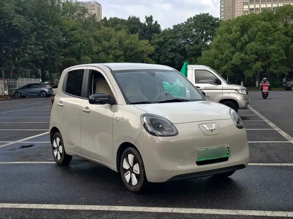 Wuling MINIEV
