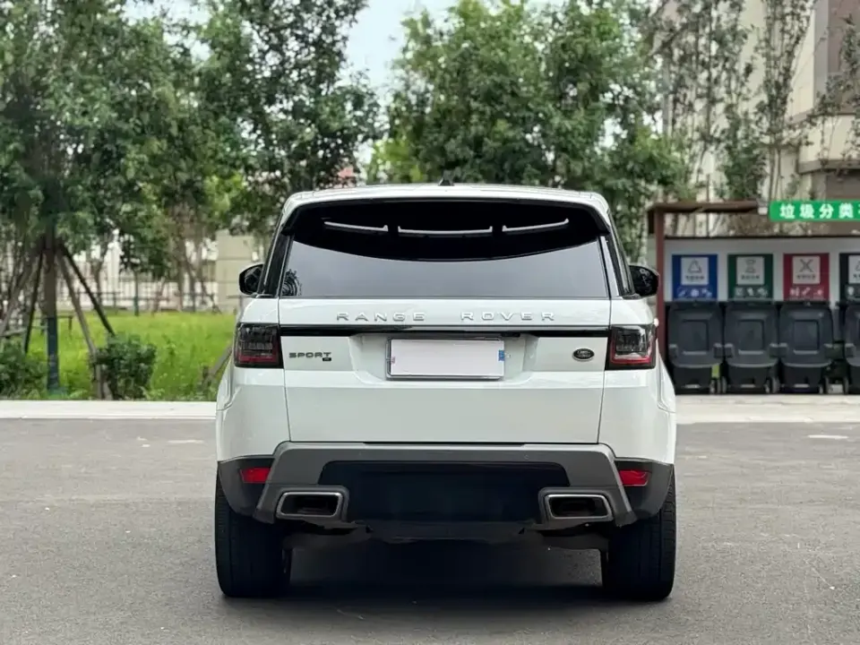 Land Rover Sport