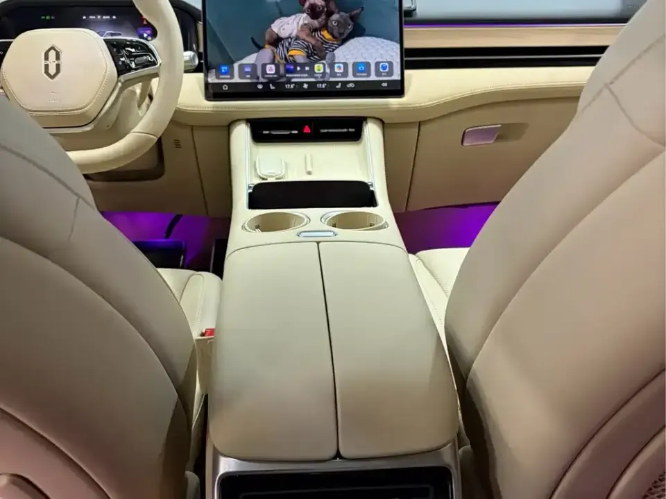 AITO AITO M5