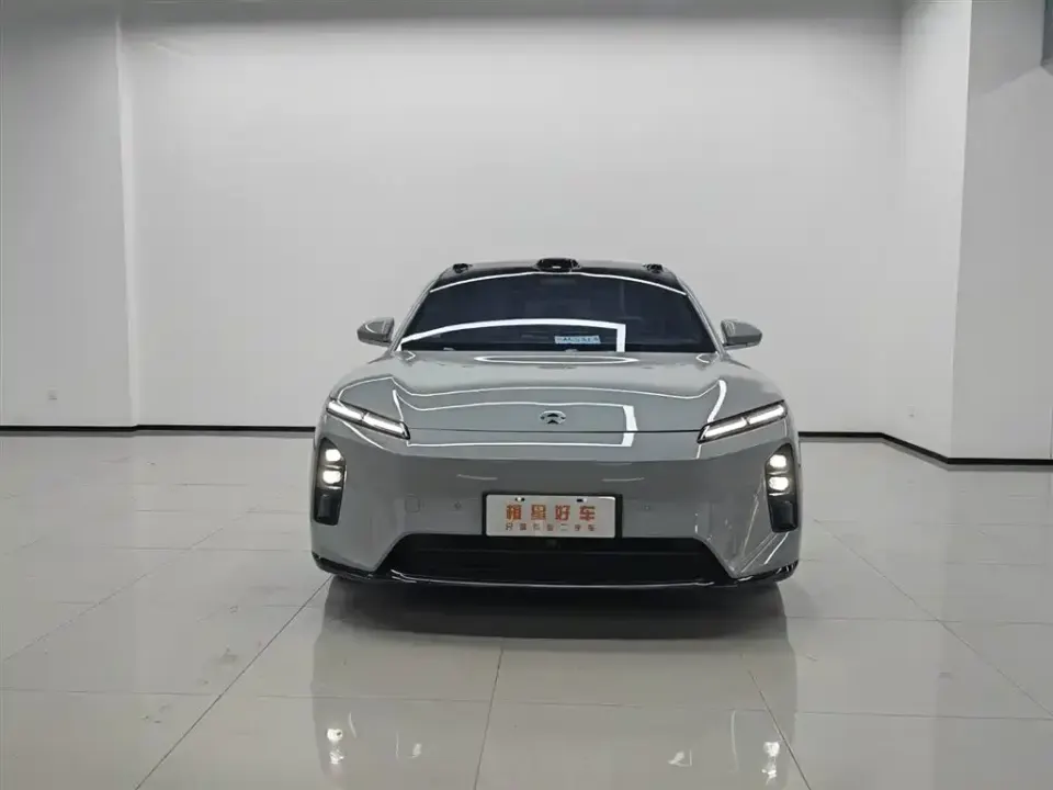 Nio ET5T
