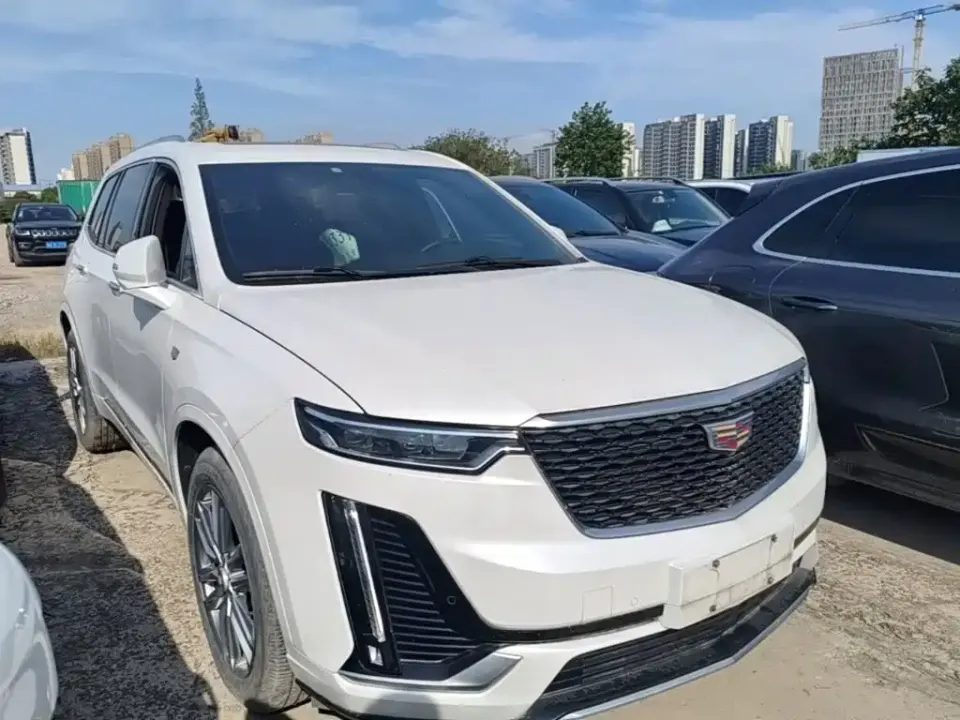 Cadillac XT6