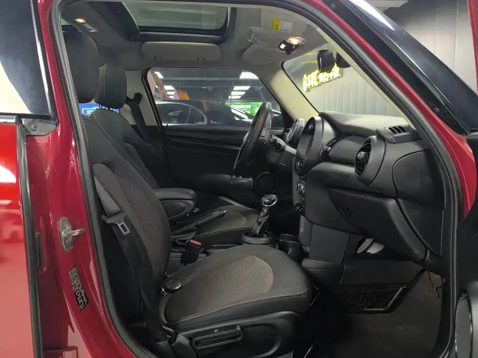 MINI Mini