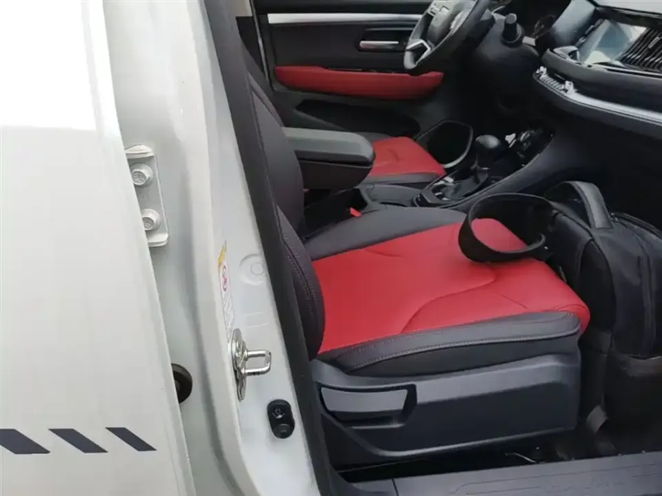 Haval H2s