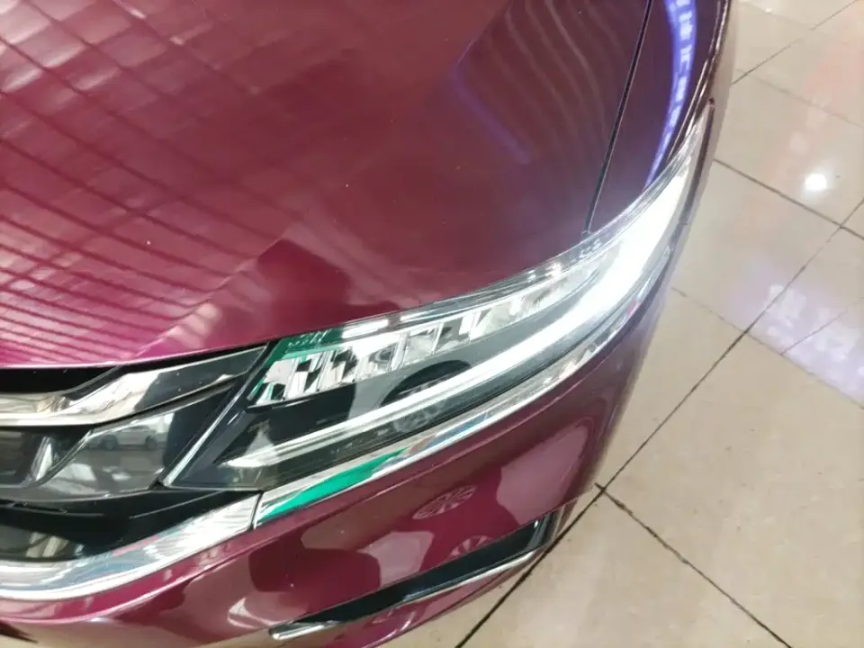 Honda Jade