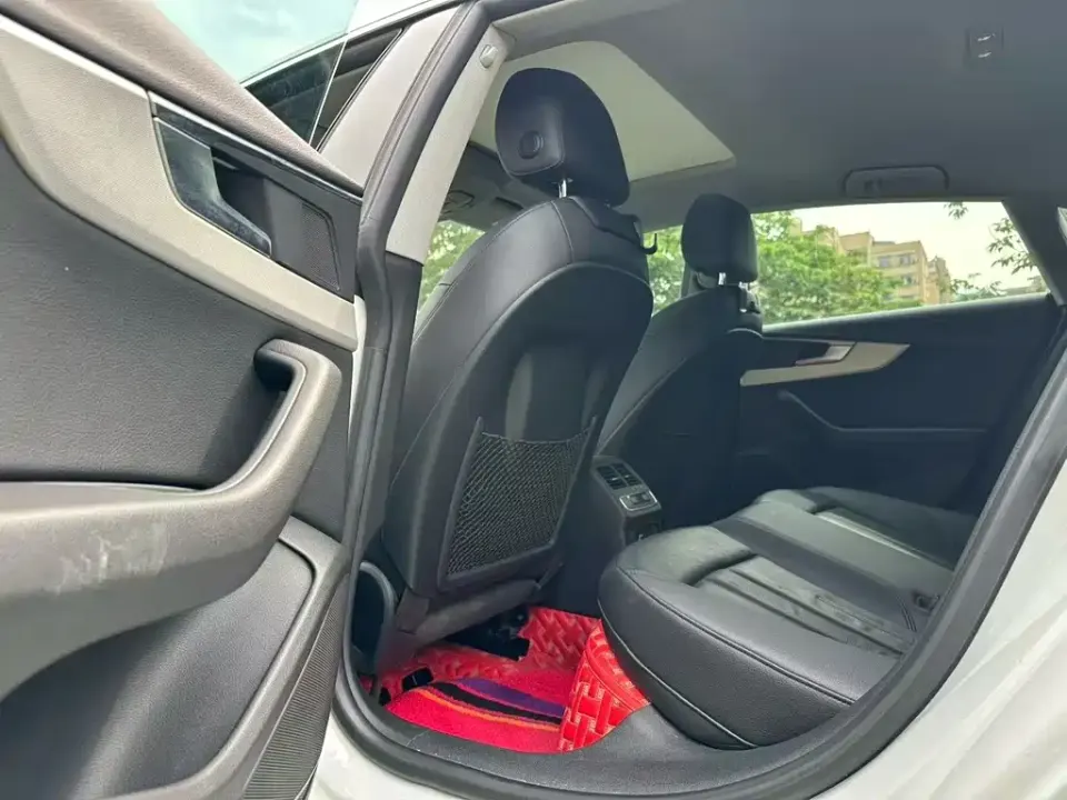 Audi A5 (Import)