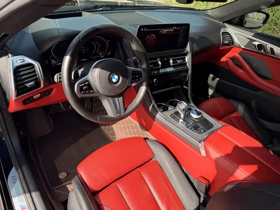 BMW 8 Series