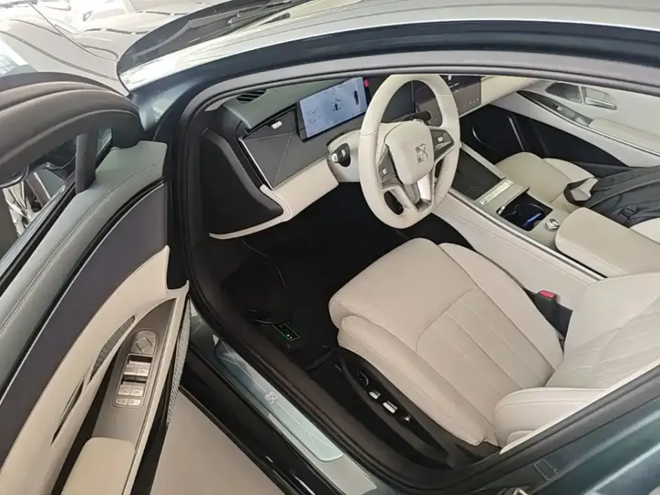 BYD Han L