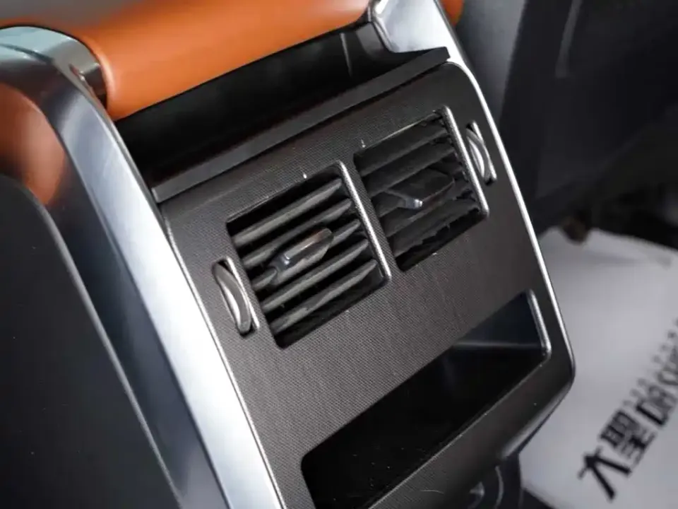 Land Rover Sport