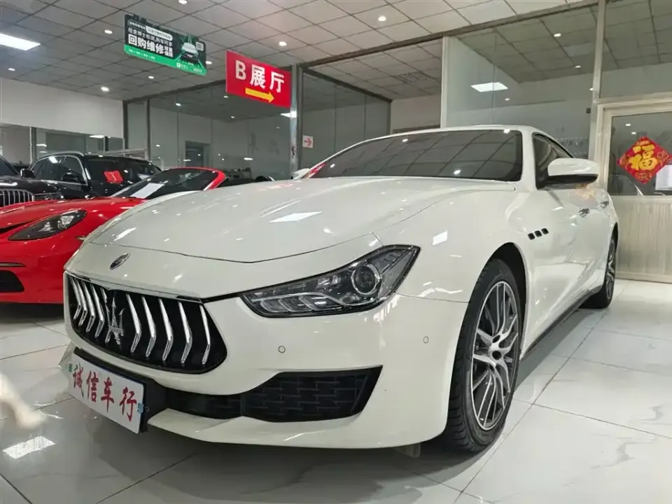 Maserati Ghibli