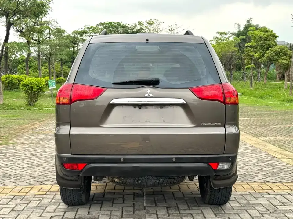 Mitsubishi Pajero Sport