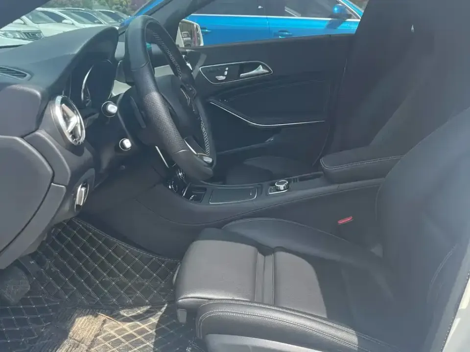 Mercedes-Benz CLA (Import)