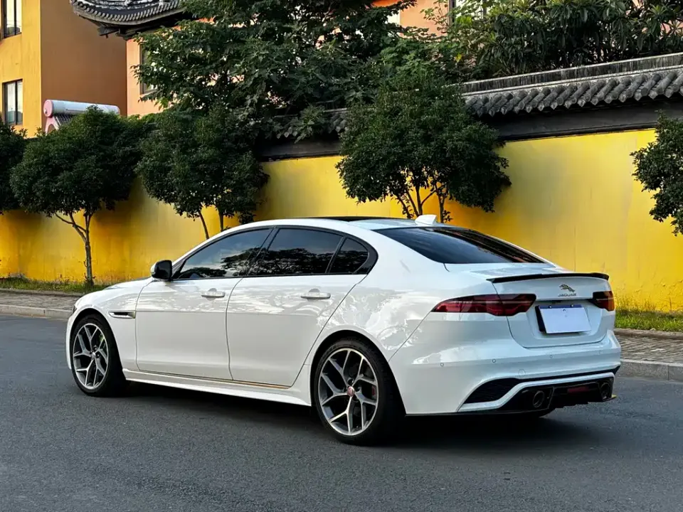 Jaguar XEL
