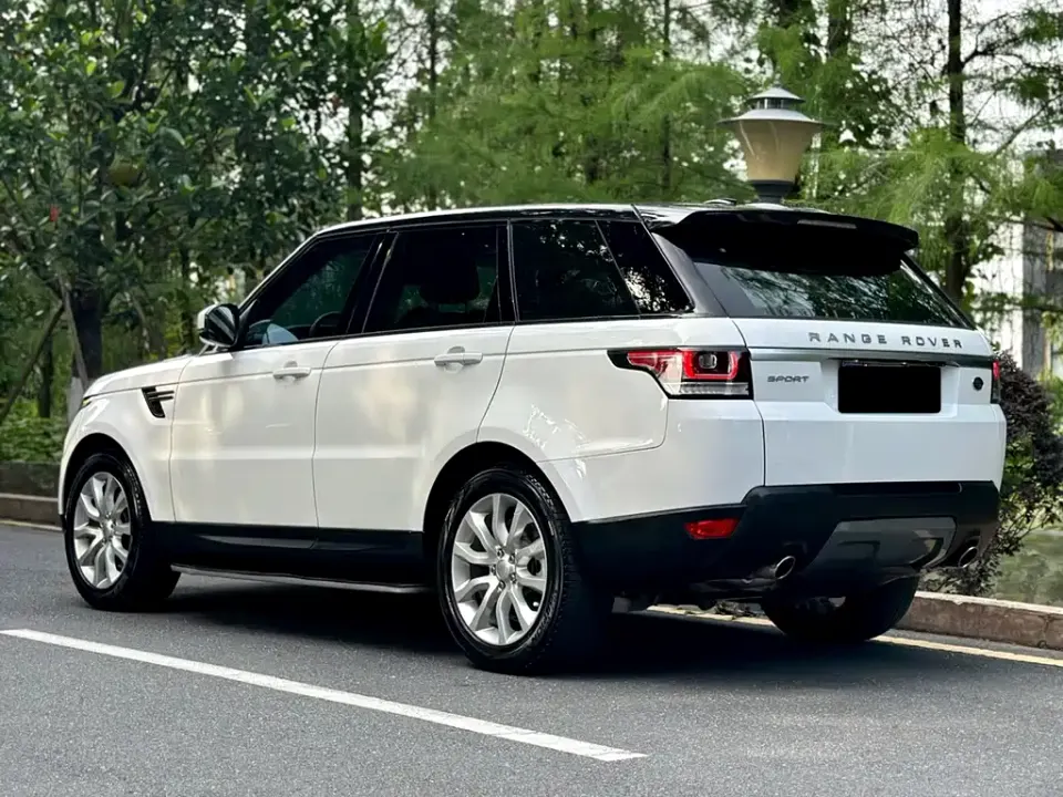 Land Rover Sport
