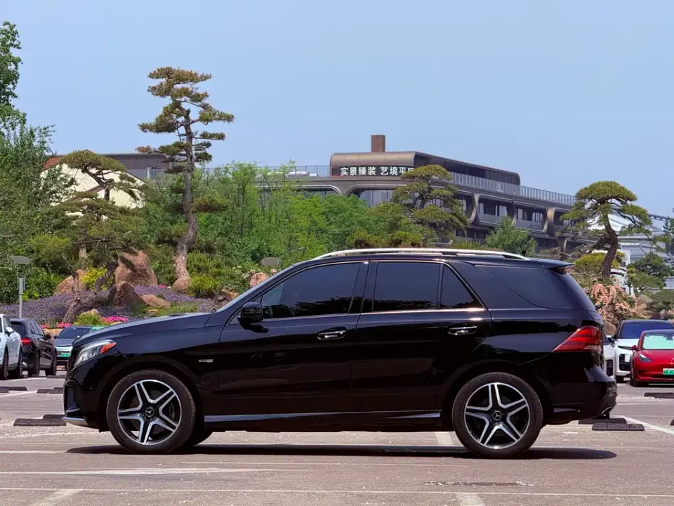 Mercedes-Benz GLE AMG