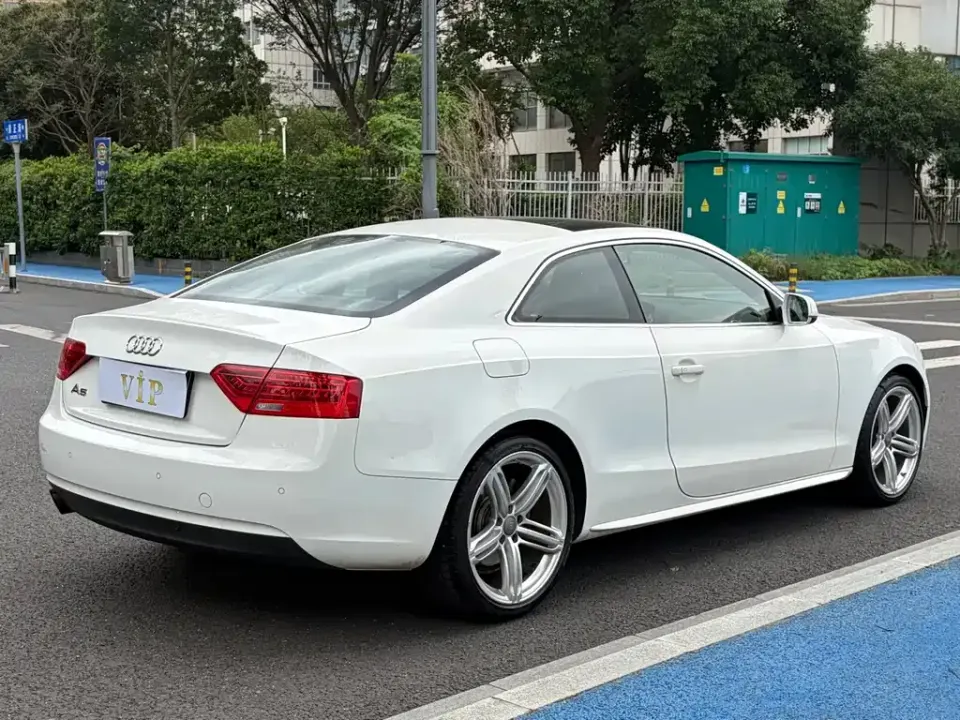 Audi A5 (Import)