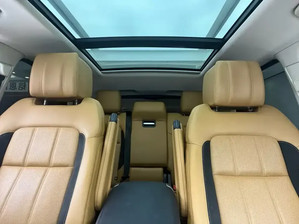 Land Rover Sport