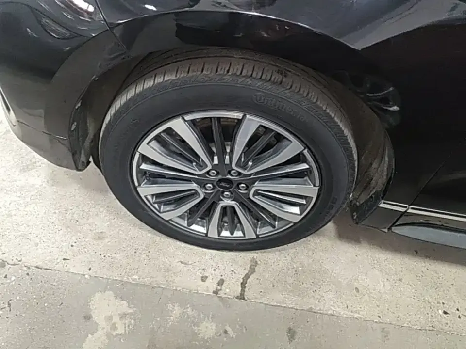 Ford Edge