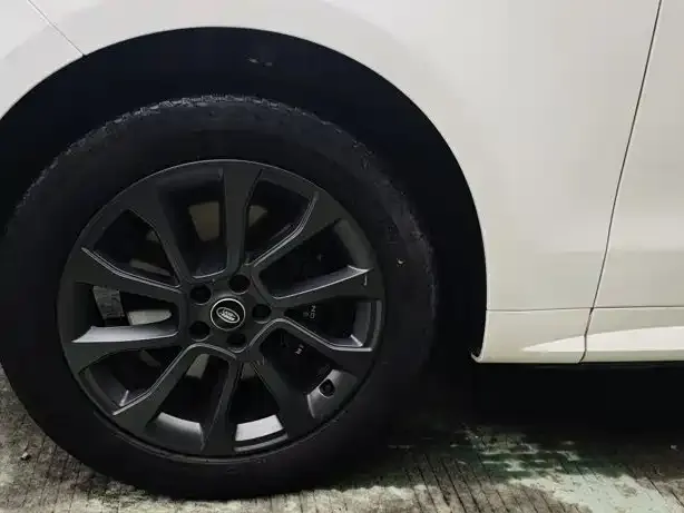 Land Rover Sport