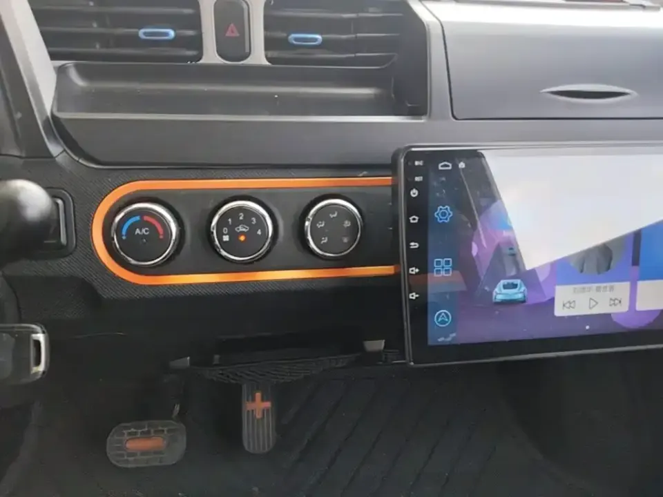 Wuling MINIEV
