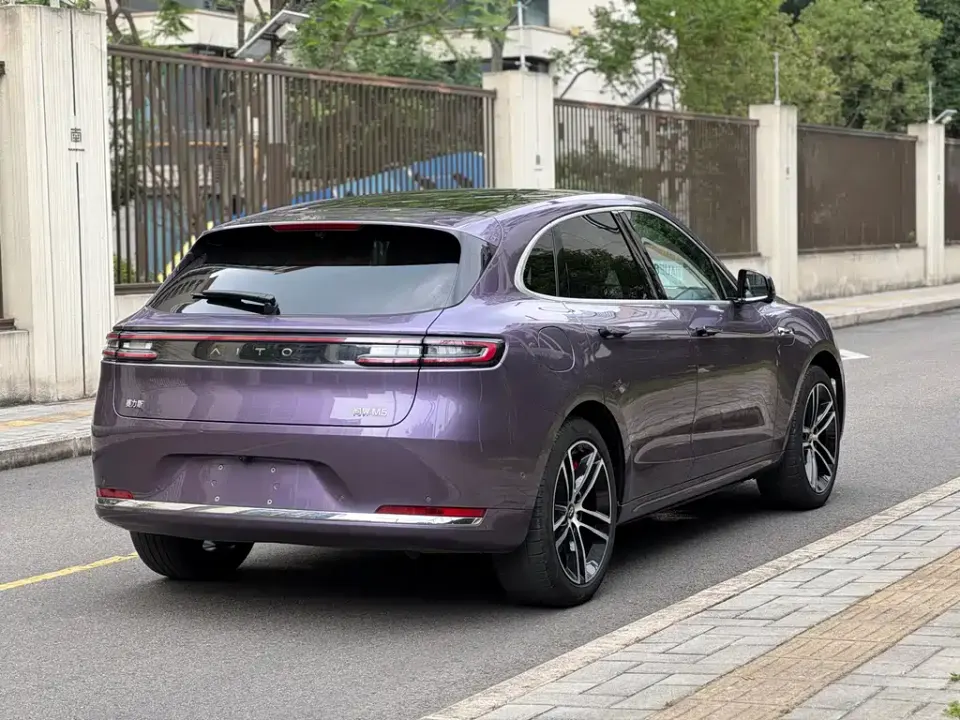 AITO AITO M5