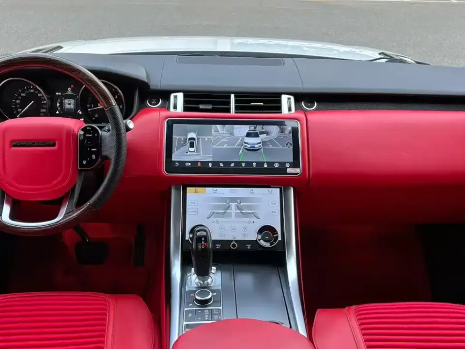 Land Rover Sport