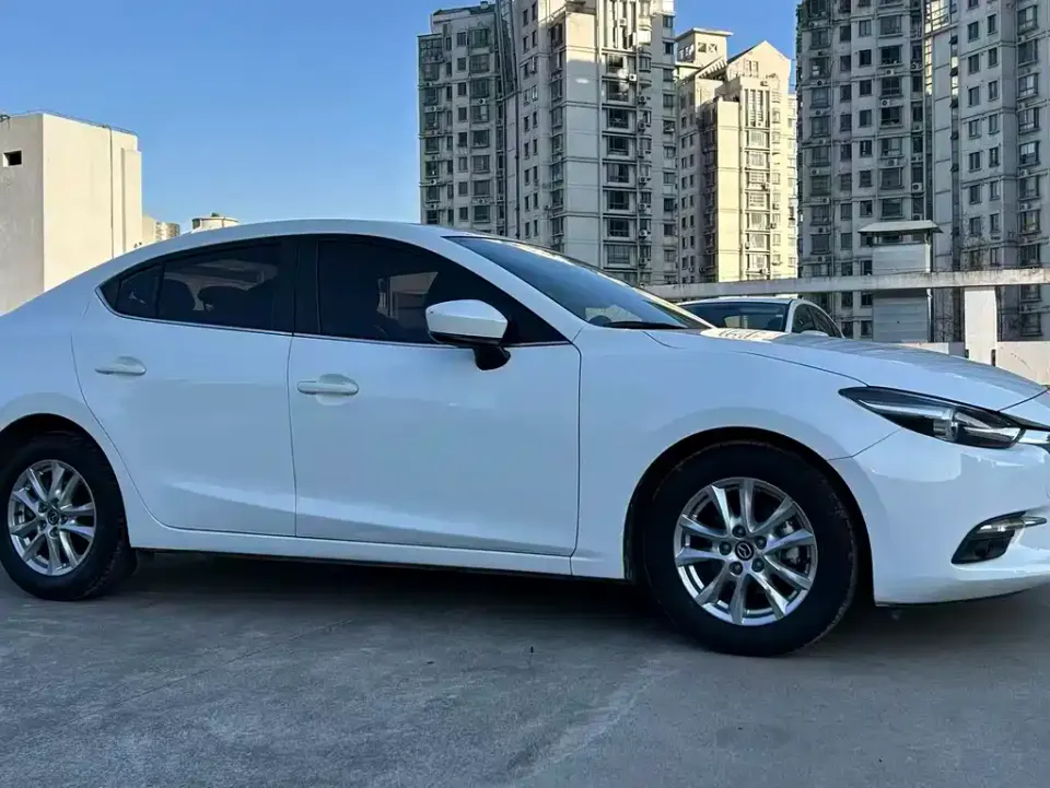 Mazda 3 Axela