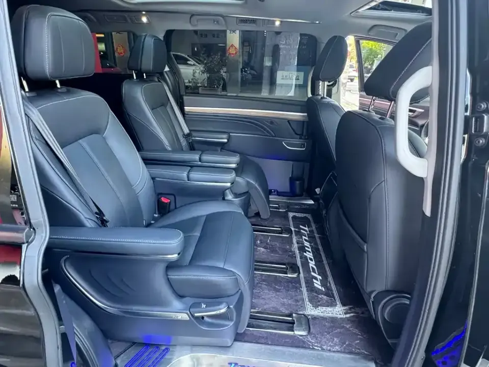 GAC Trumpchi M8