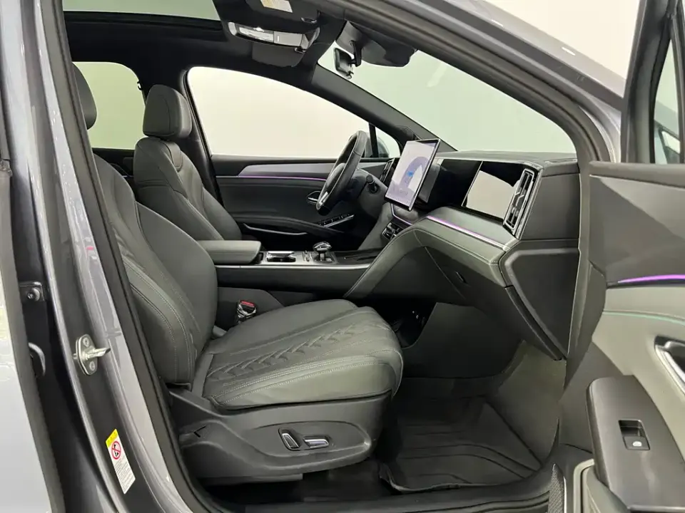 BYD L DM-i