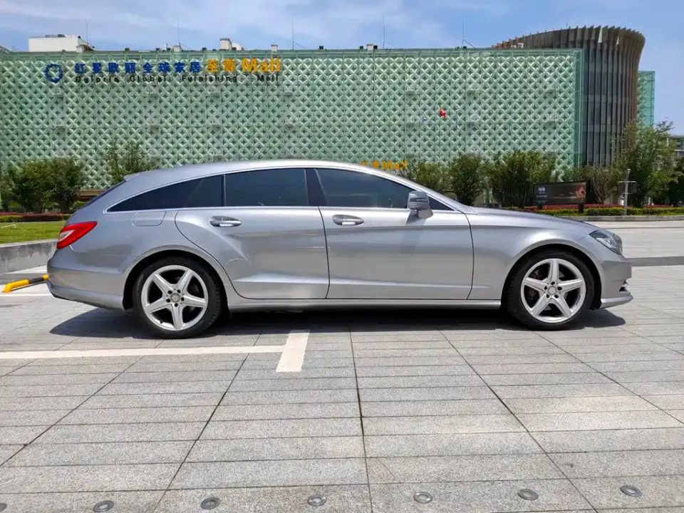 Mercedes-Benz CLS
