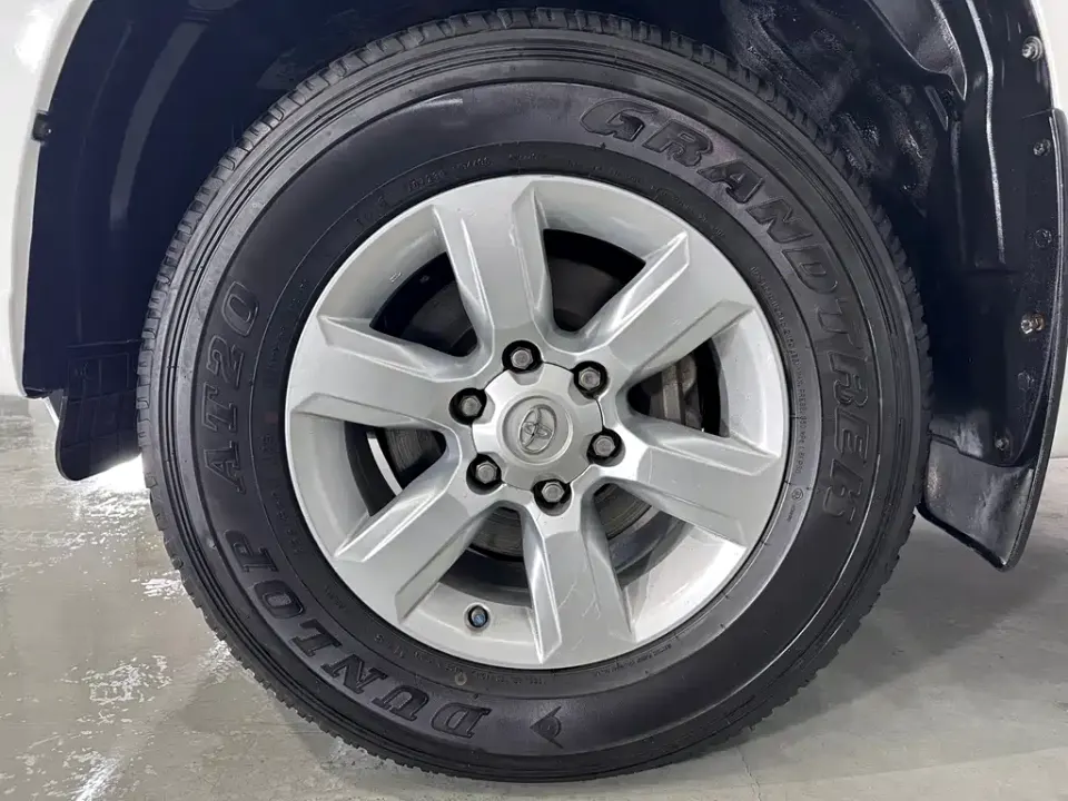 Toyota Prado