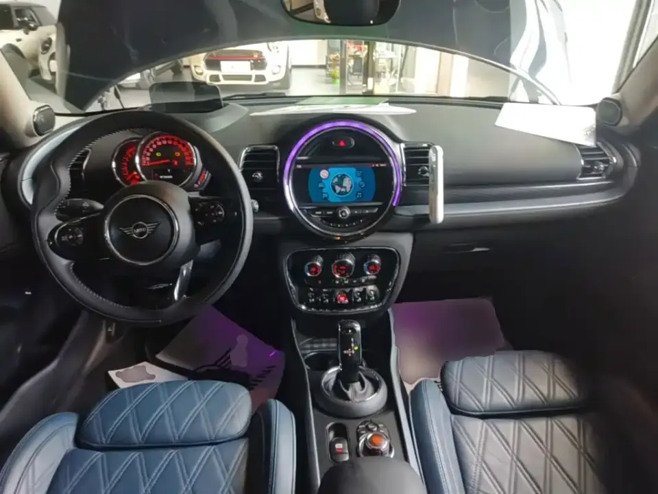 MINI Mini Clubman