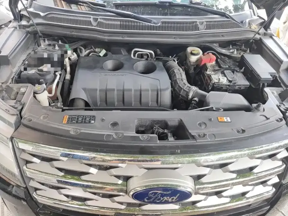 Ford Explorer (Import)