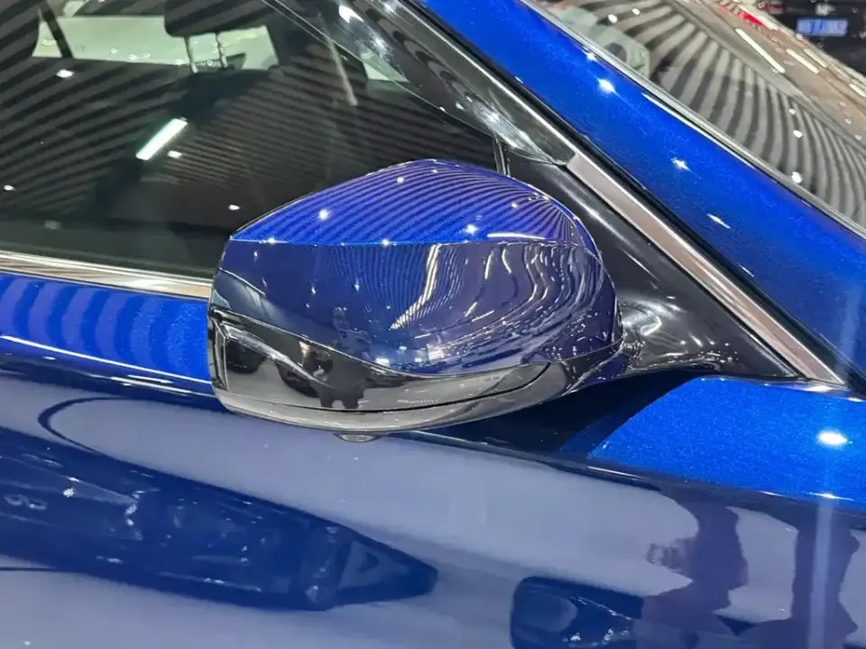 Infiniti Q50L