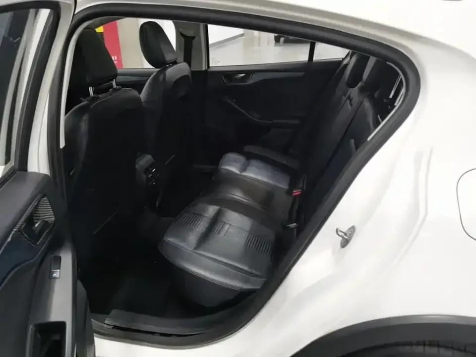 Ford Focus Active