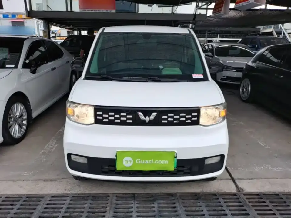 Wuling MINIEV