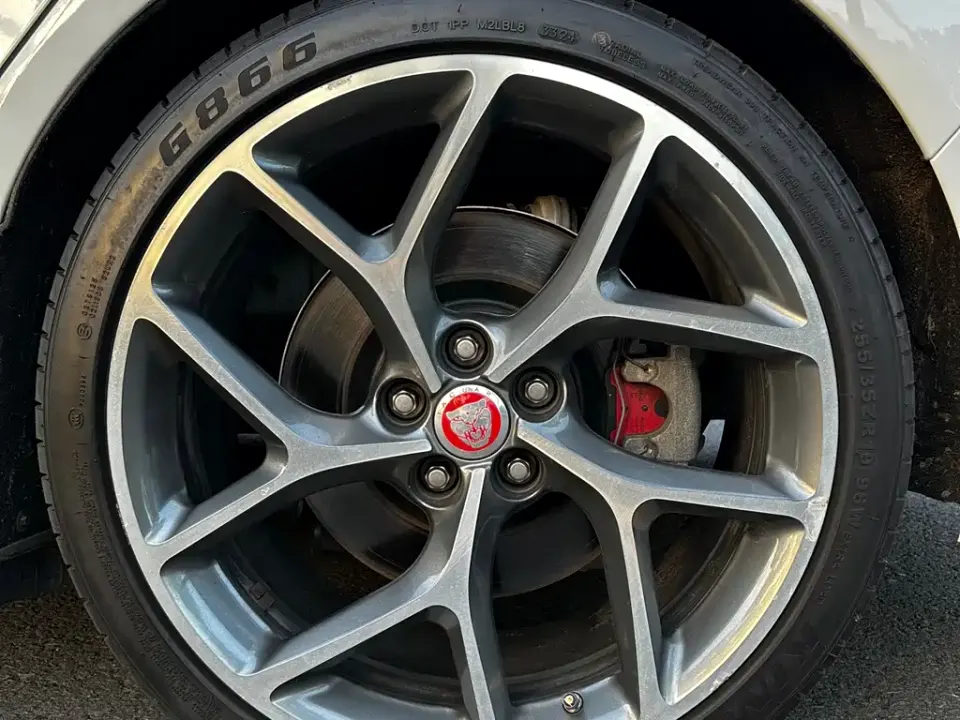Jaguar XEL
