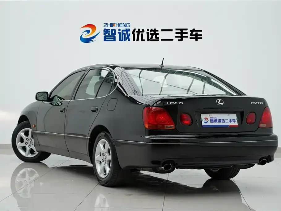 Lexus GS