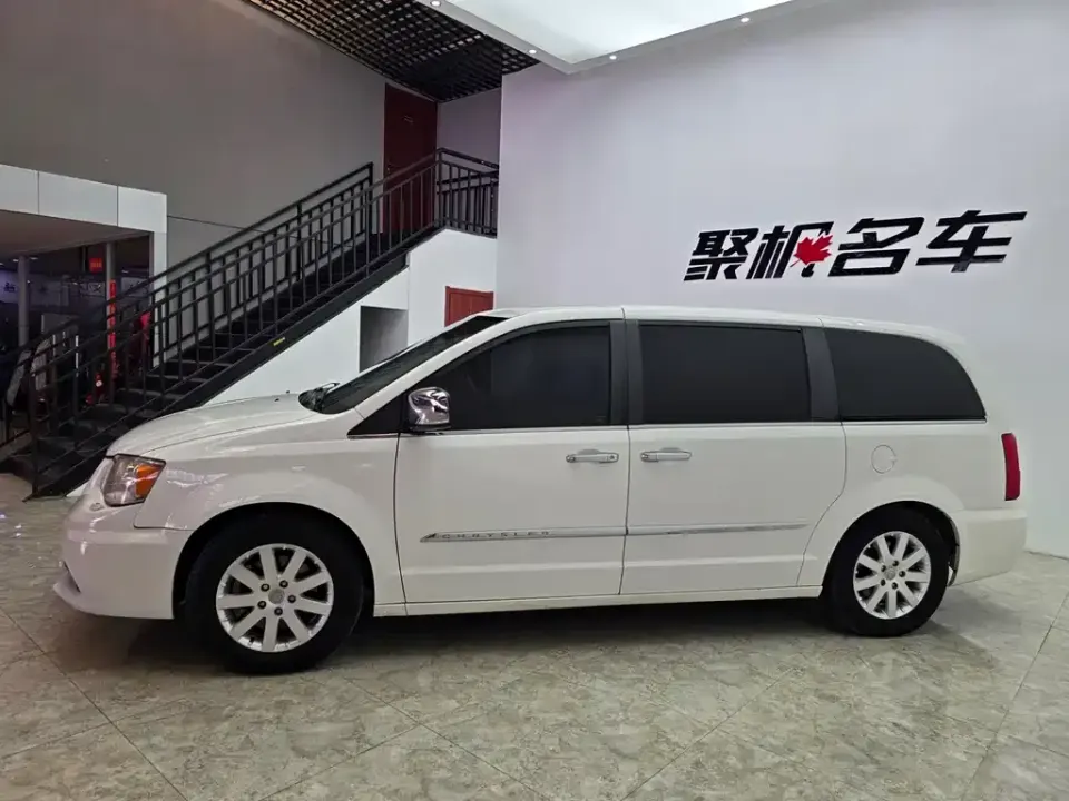 Chrysler Grand Voyager (Import)