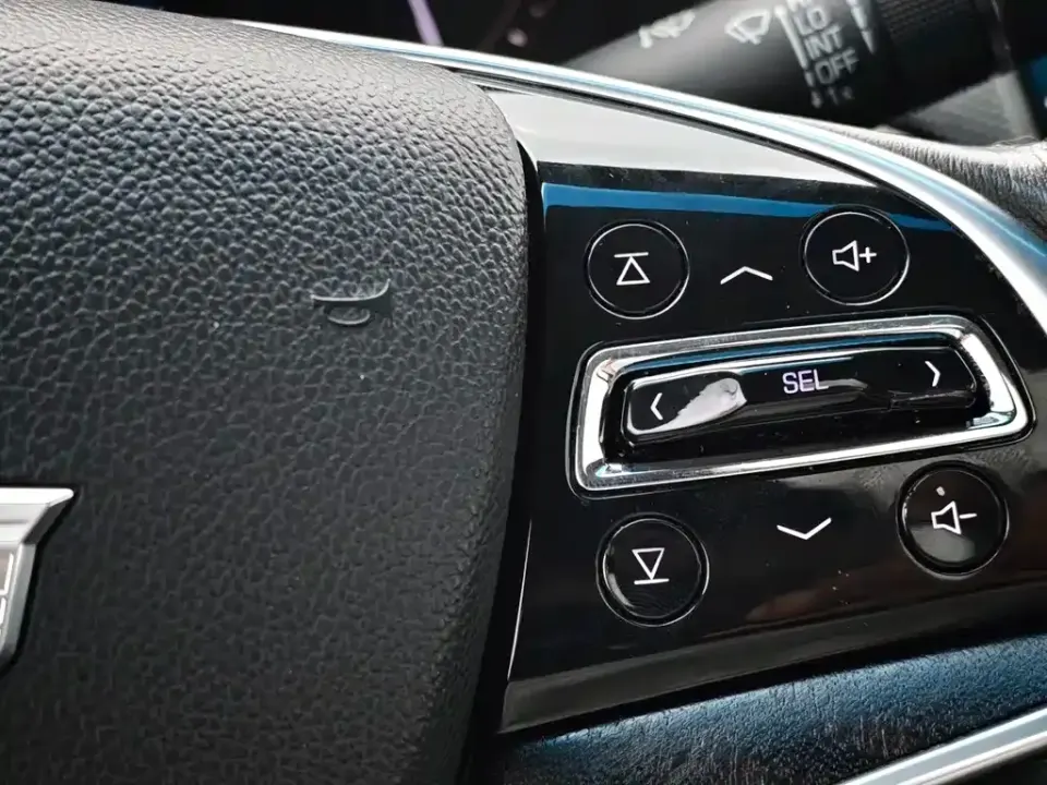 Cadillac XTS