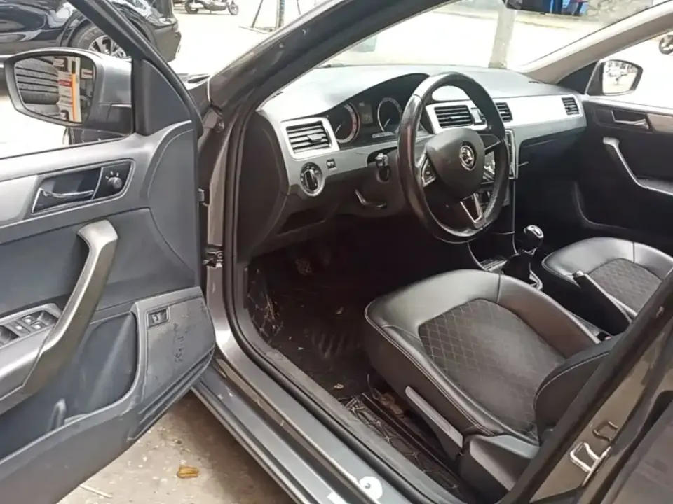 Skoda Rapid
