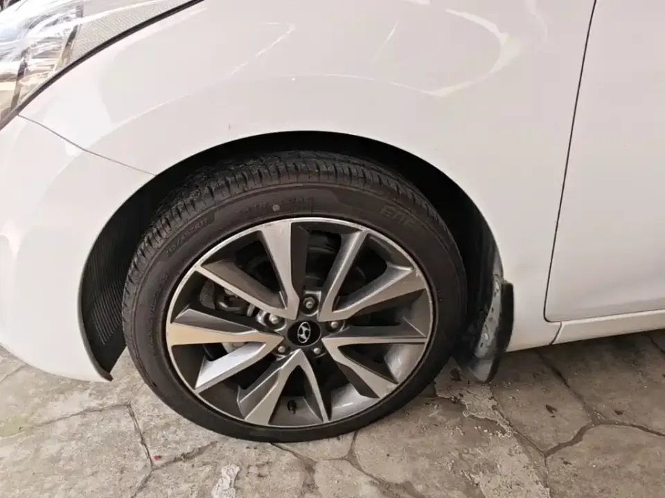 Hyundai Elantra Langdong