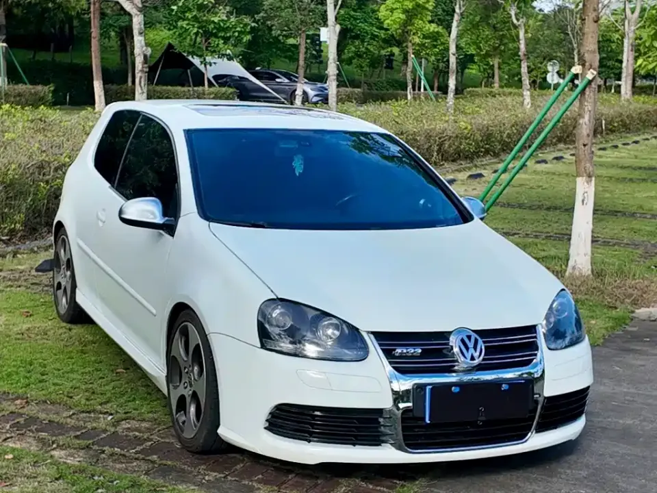 Volkswagen Golf (Import)