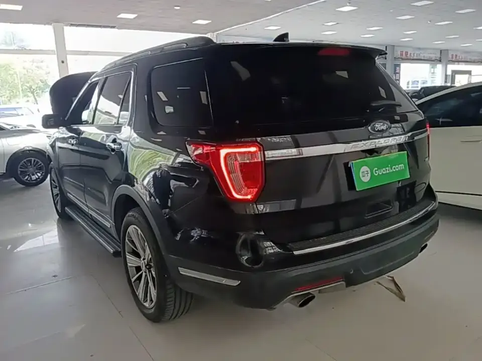 Ford Explorer (Import)