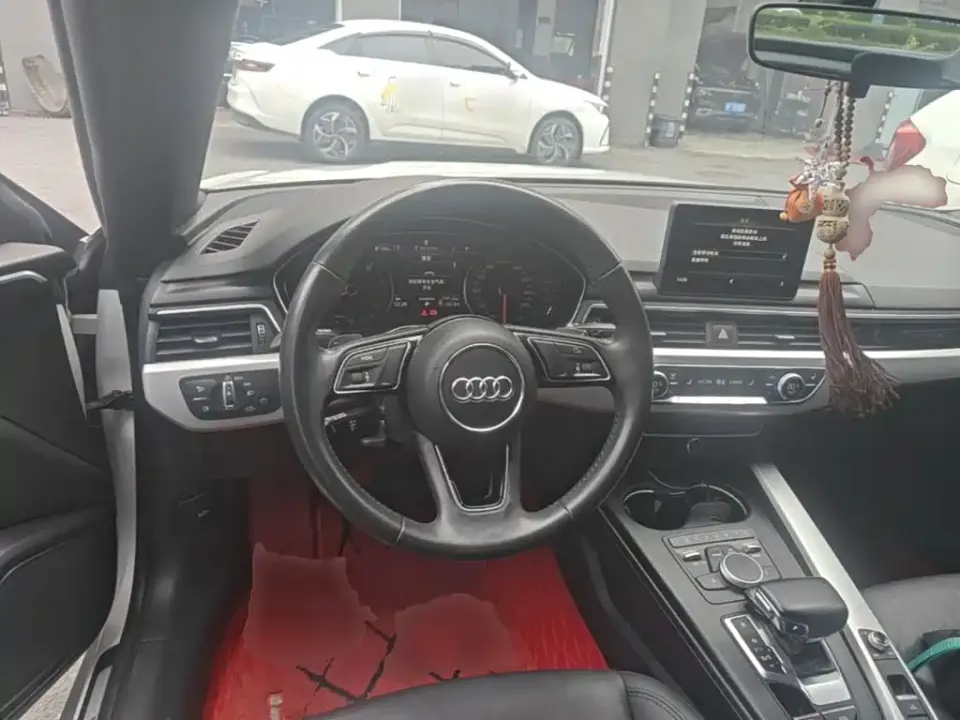 Audi A5 (Import)